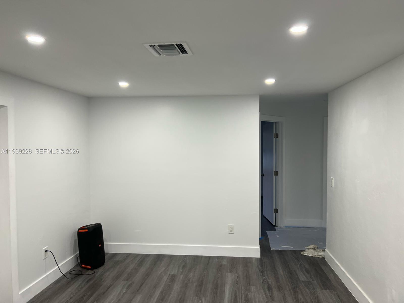 ESSEX VILLAGE 6TH ADDN - Residential