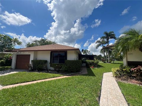 Photo of 5445 Mendoza St, West Palm Beach, FL 33415 (MLS # A11885431) Photo of 5445 Mendoza St, West Palm Beach, FL 33415 (MLS # A11885431)