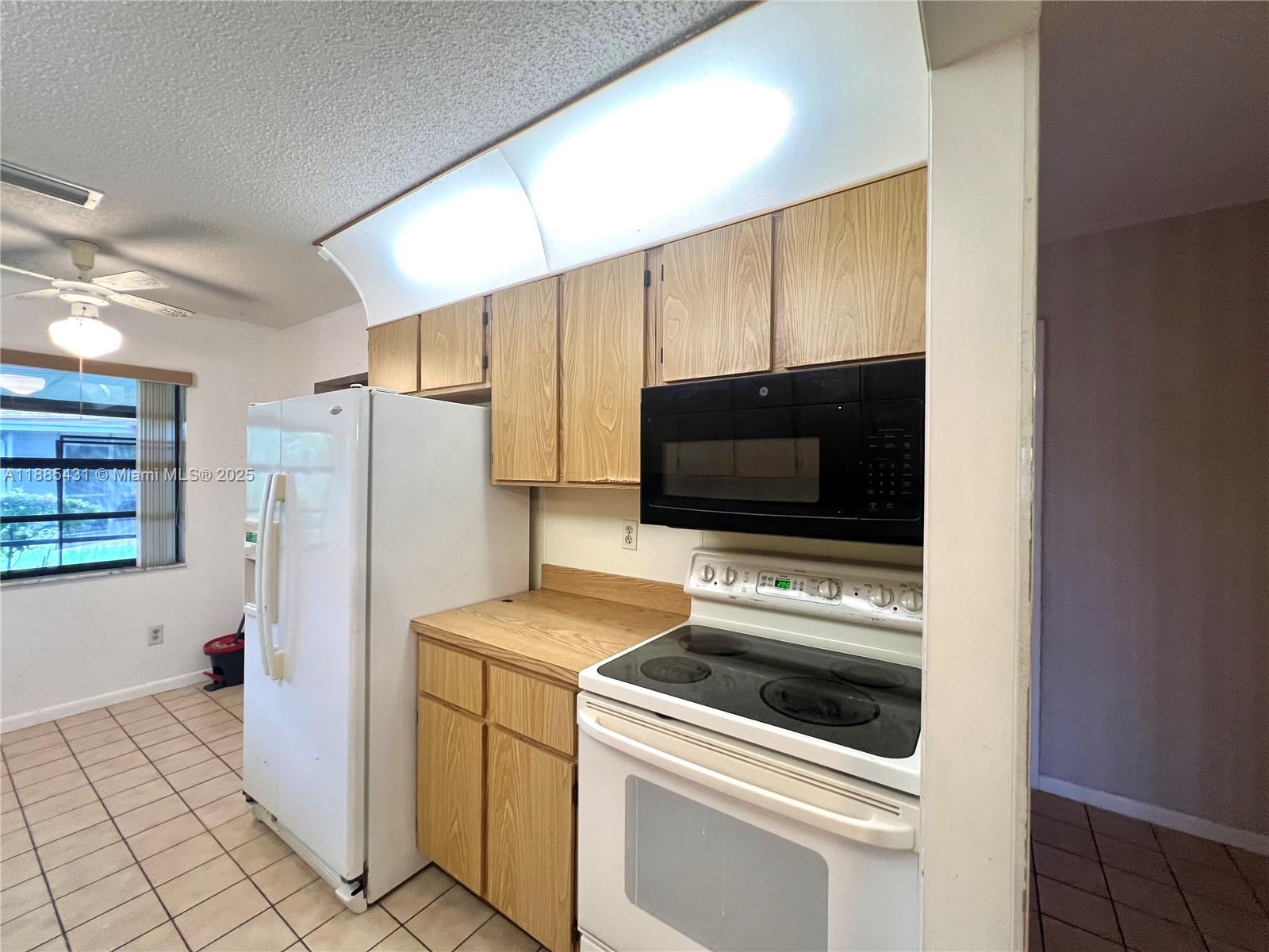 GARDEN HILLS UNIT THREE - Residential