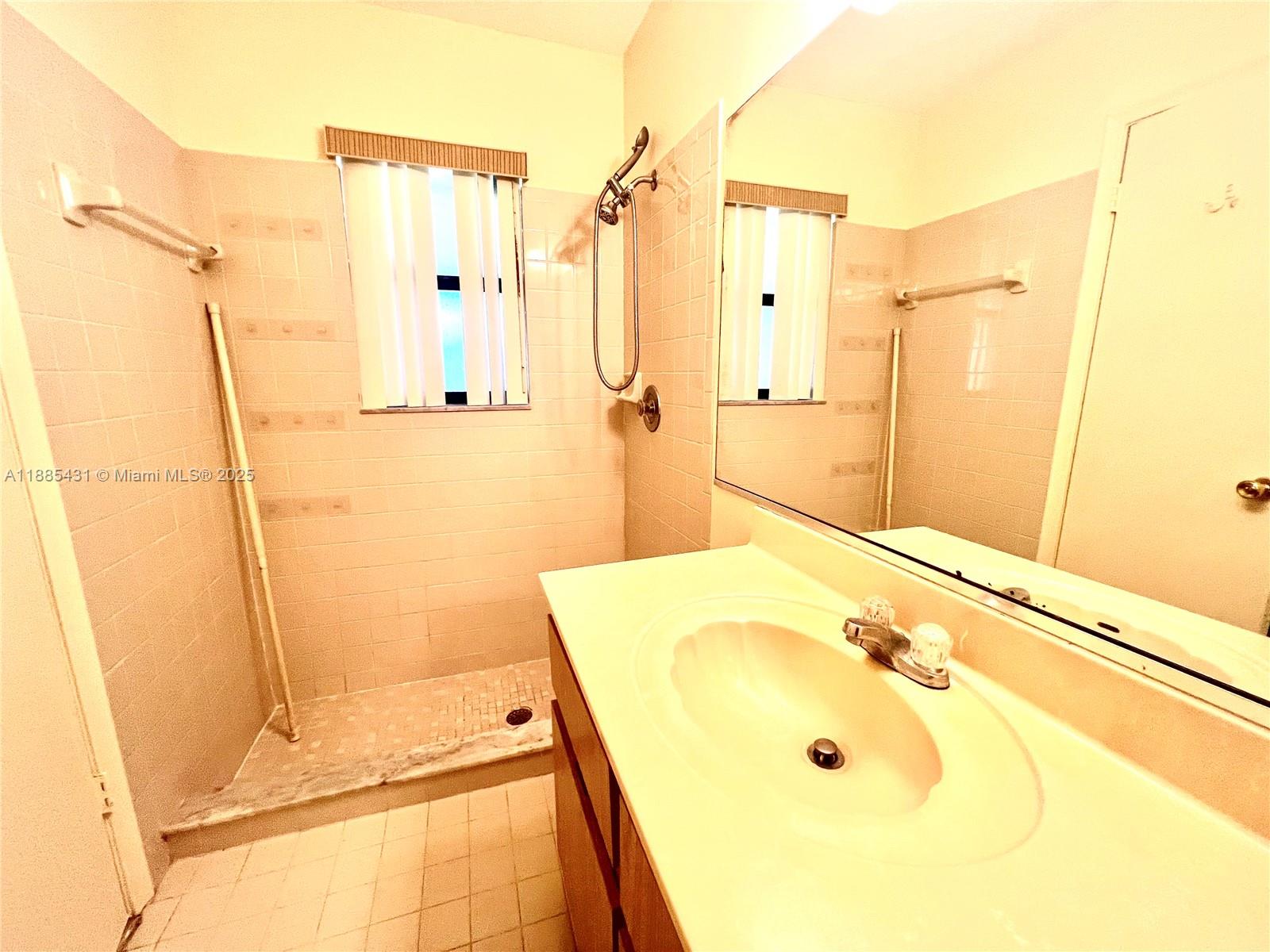 GARDEN HILLS UNIT THREE - Residential