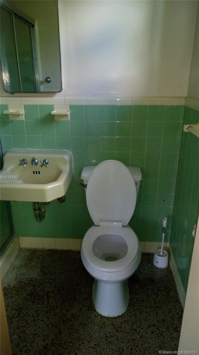 1ST ADDN TO PANULETA GARD - Residential Lease