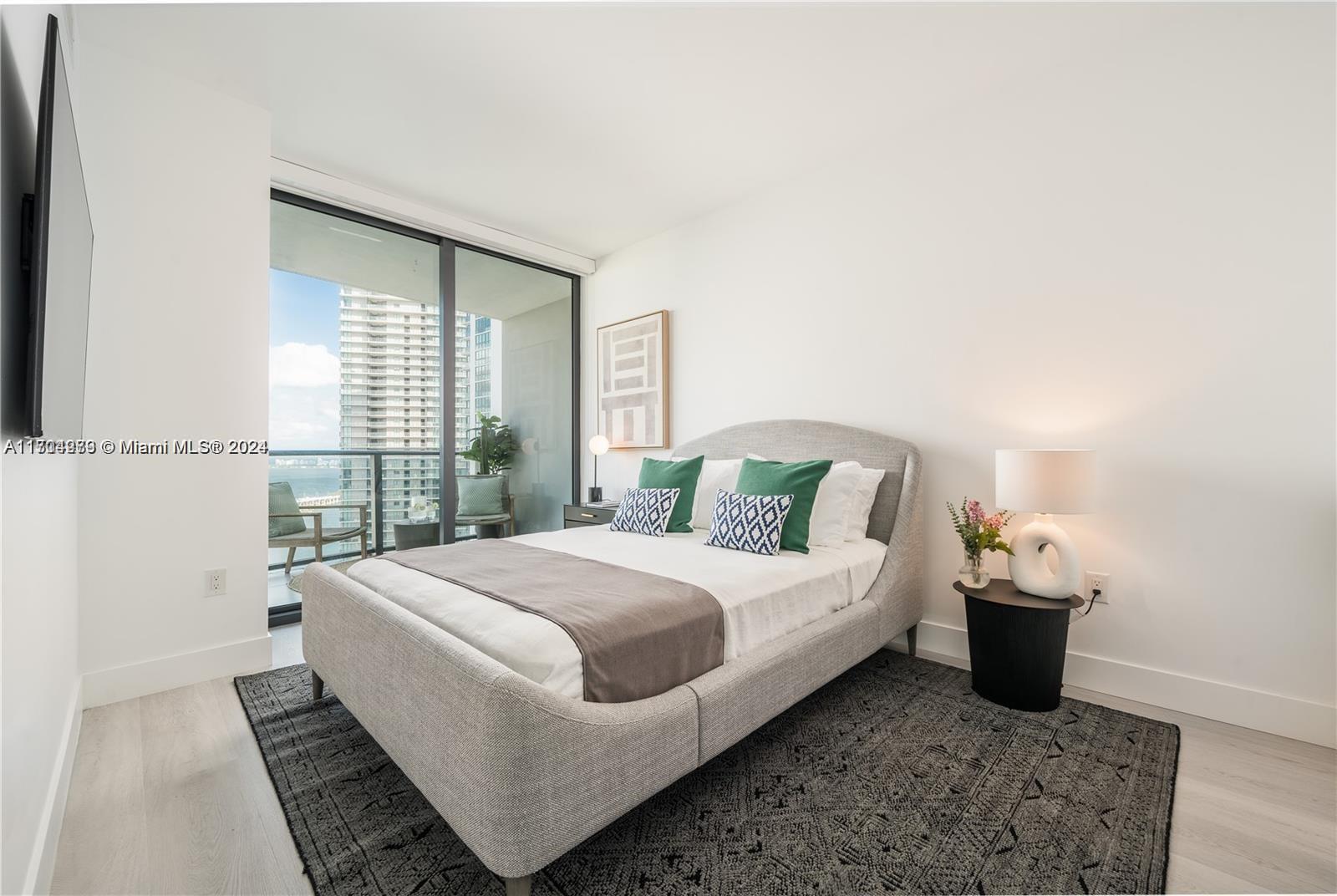 PARAISO BAYVIEWS CONDO - Residential