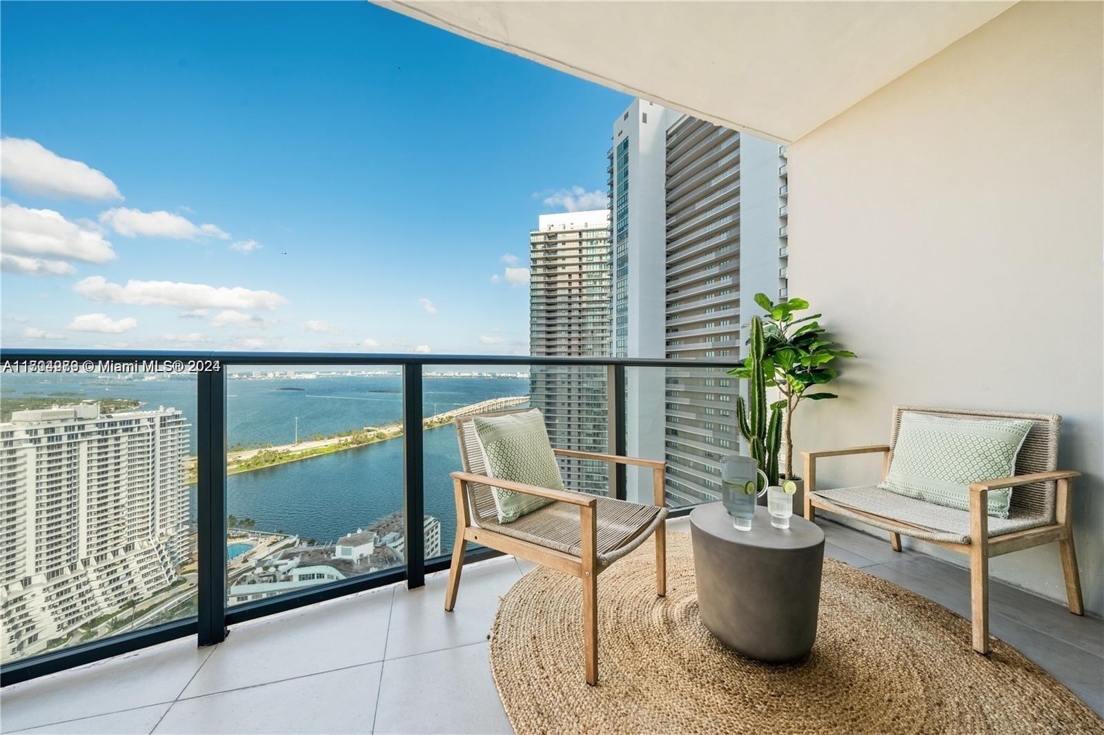 PARAISO BAYVIEWS CONDO - Residential