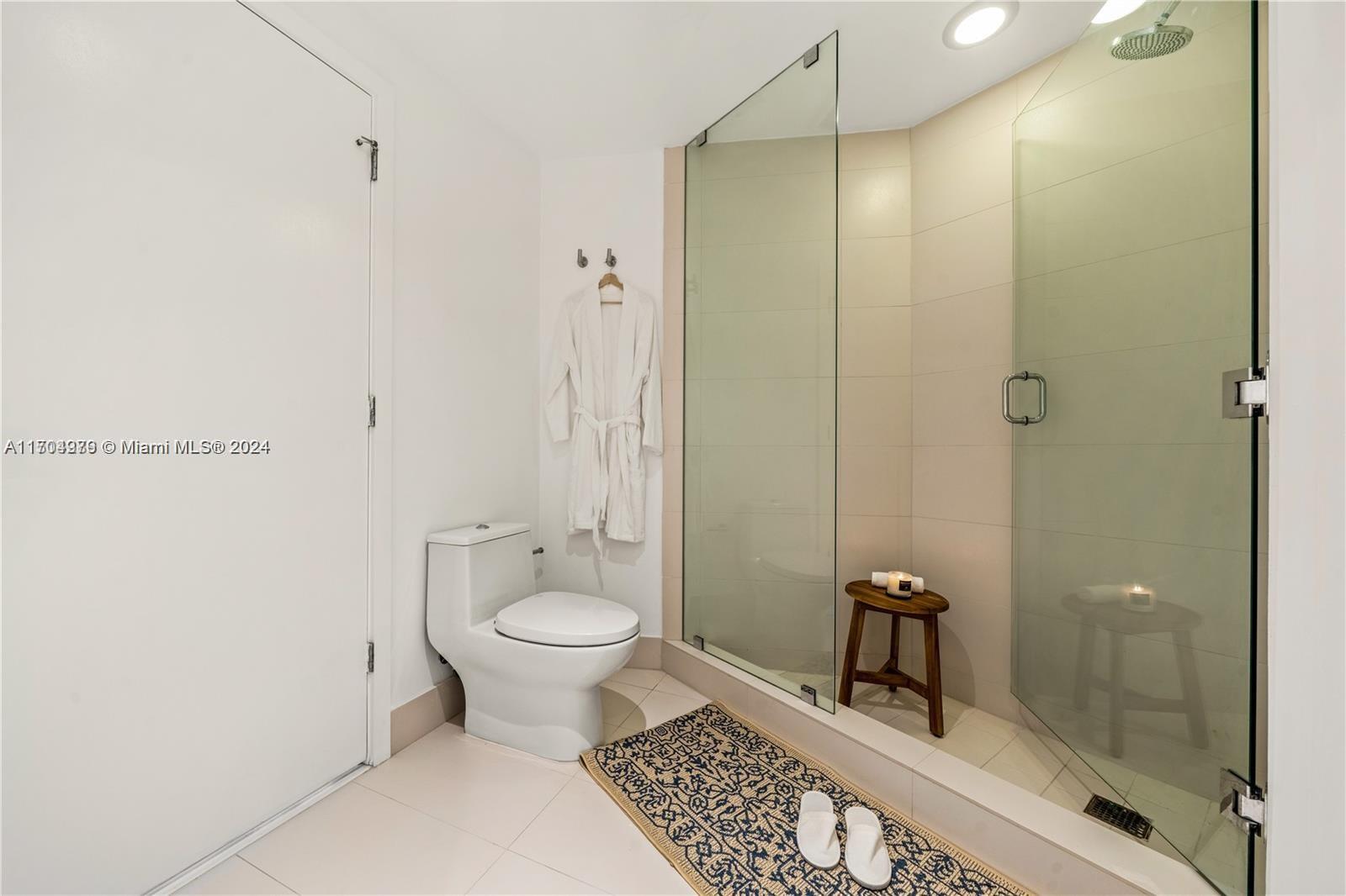 PARAISO BAYVIEWS CONDO - Residential