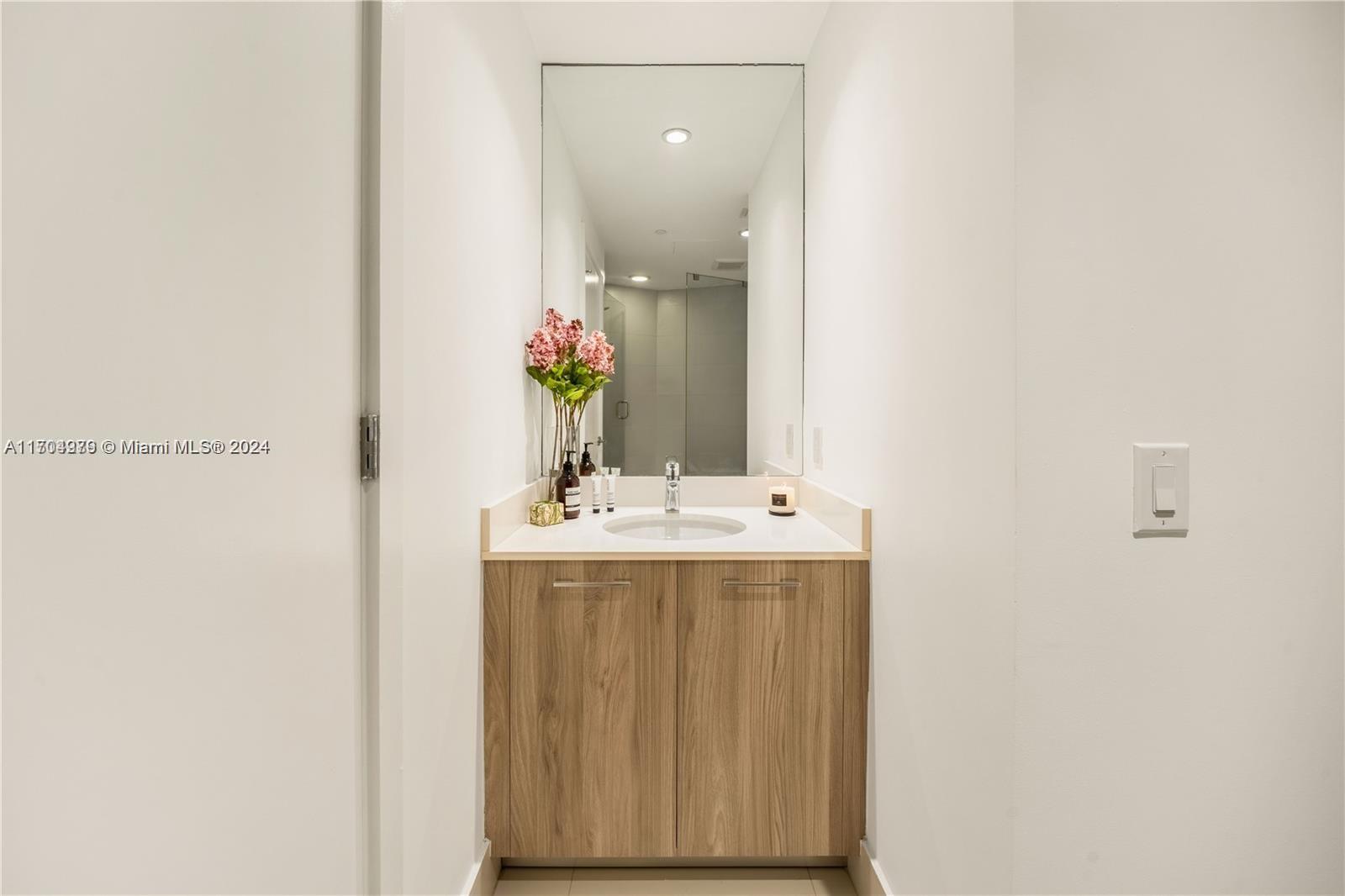 PARAISO BAYVIEWS CONDO - Residential