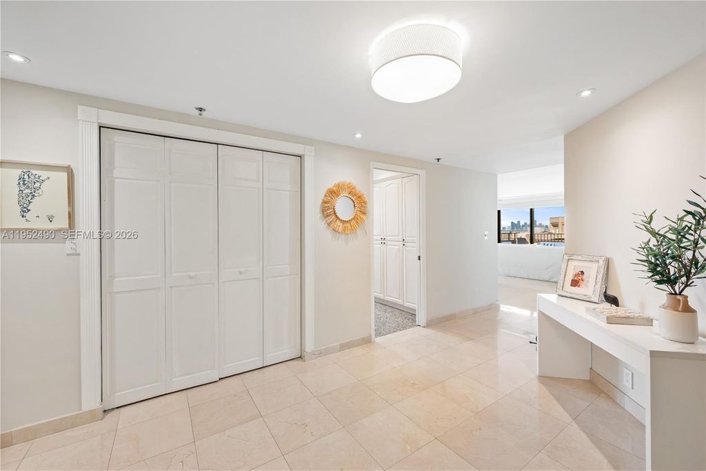 Photo of 251 Crandon Blvd #806, Key Biscayne, FL 33149 (MLS # A11952490)