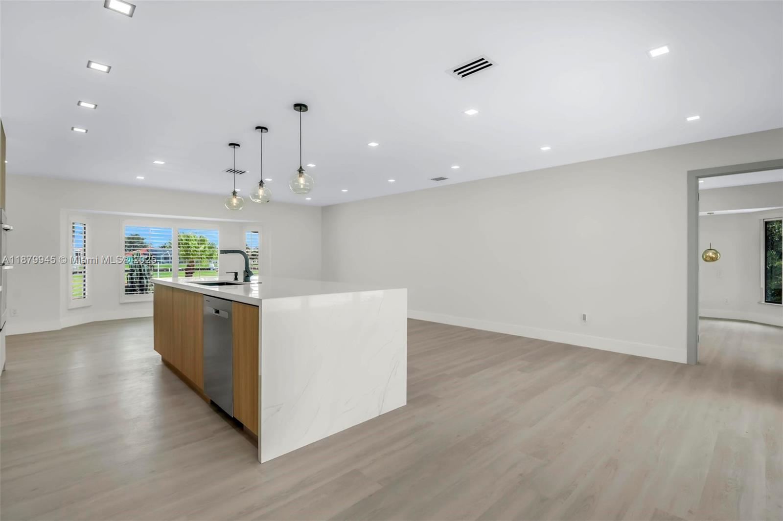 PORT CHARLOTTE SEC 43 - Residential Lease