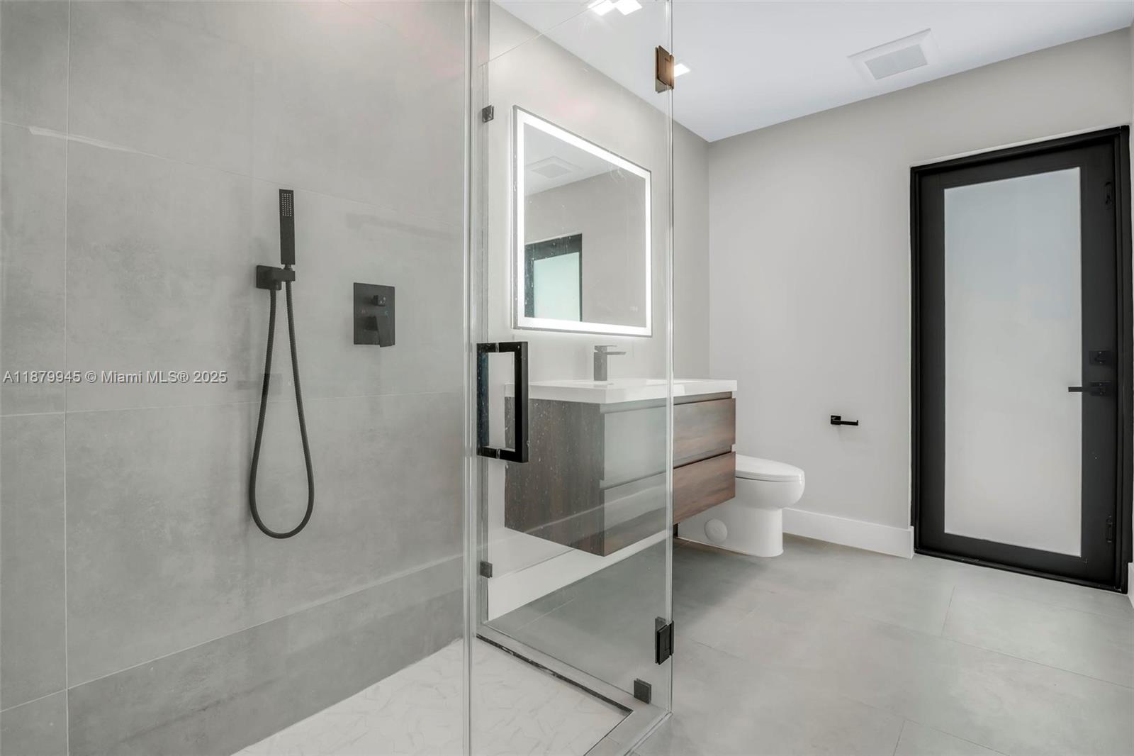 PORT CHARLOTTE SEC 43 - Residential Lease