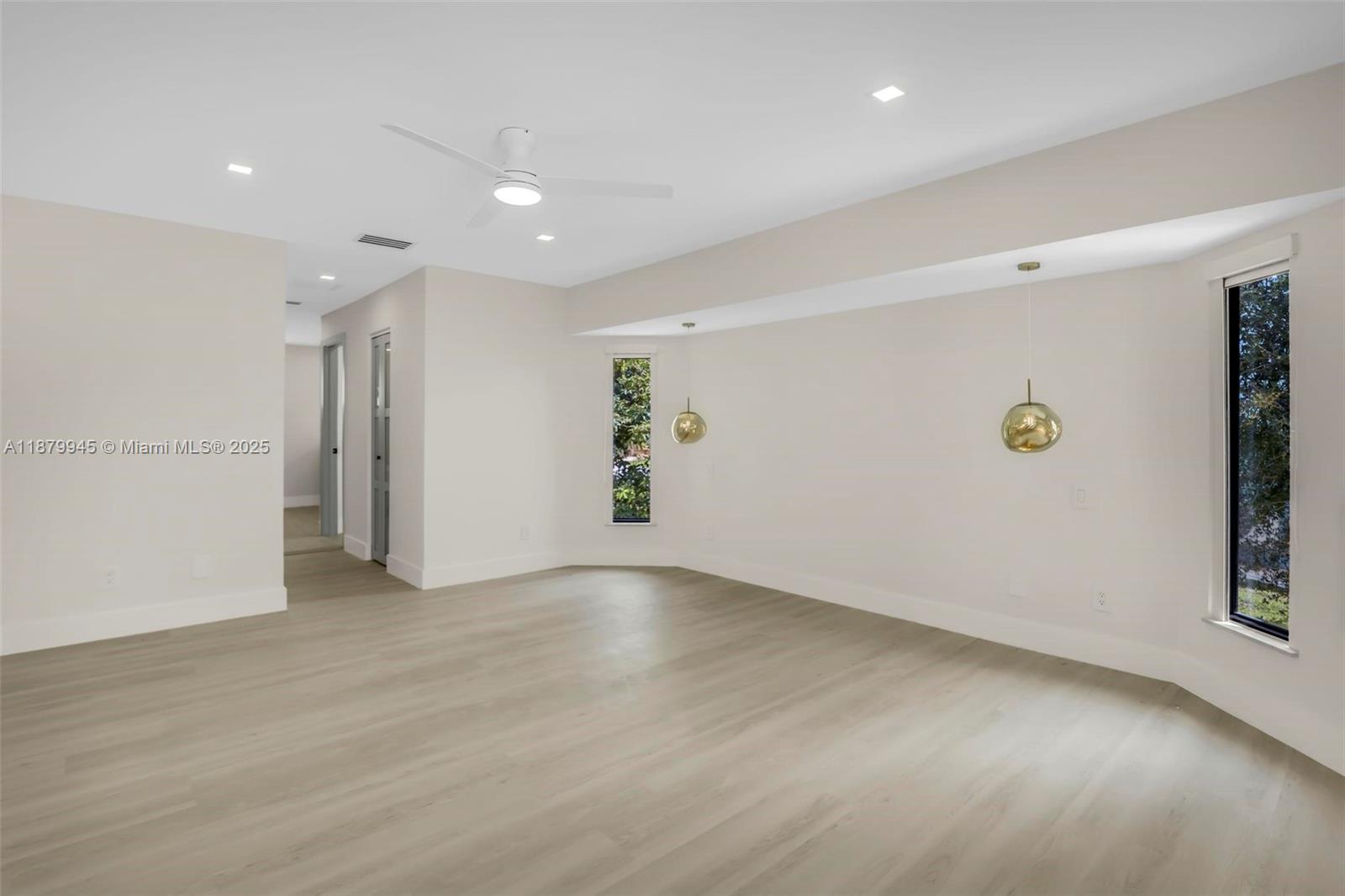 PORT CHARLOTTE SEC 43 - Residential Lease