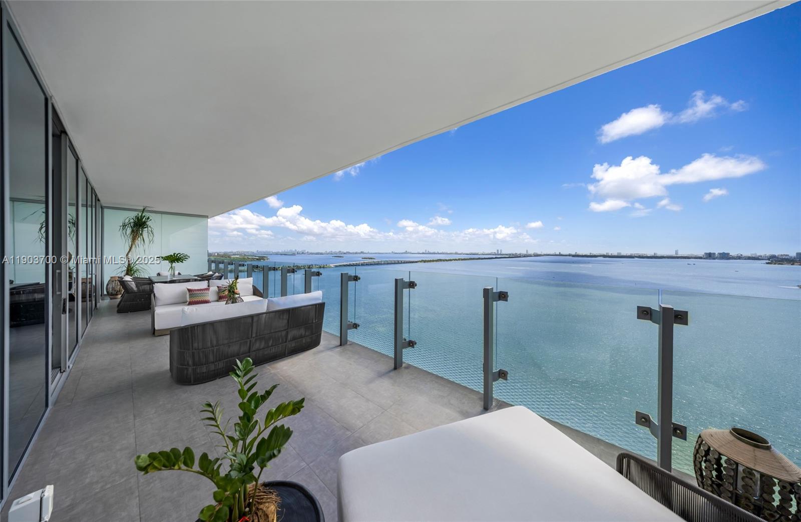 ESCOTTONIA PARK - Residential