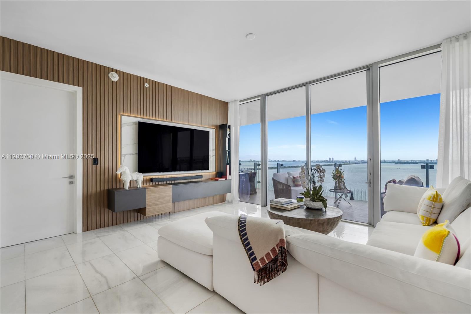 ESCOTTONIA PARK - Residential