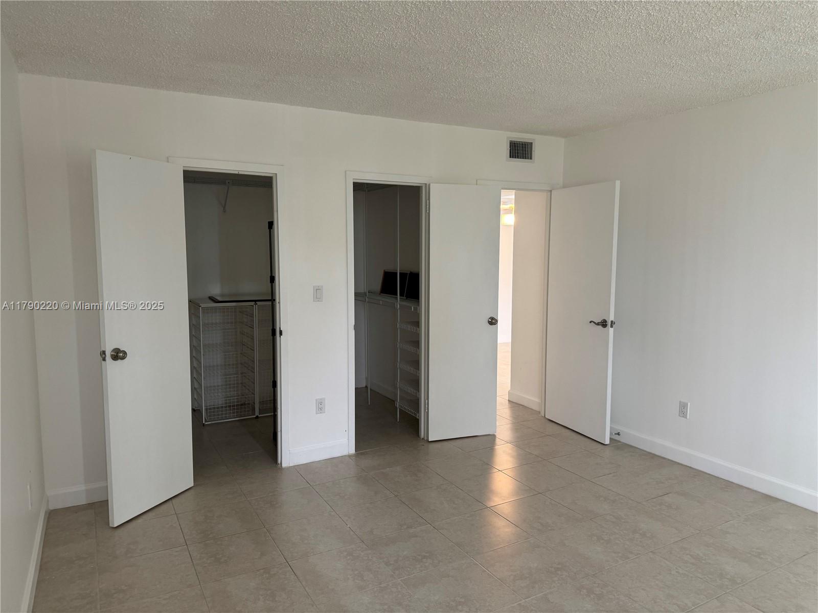 BAYSHORE PLACE CONDO - Residential