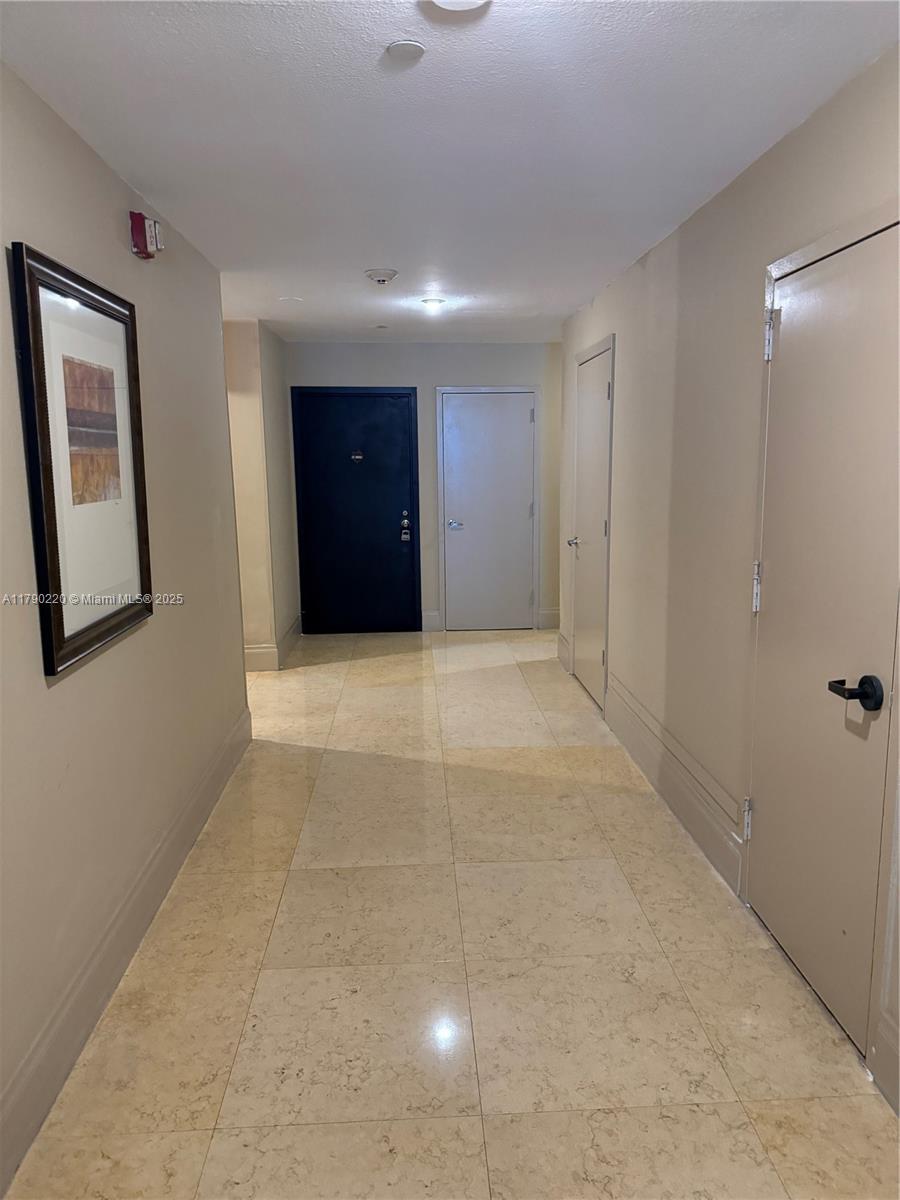 BAYSHORE PLACE CONDO - Residential