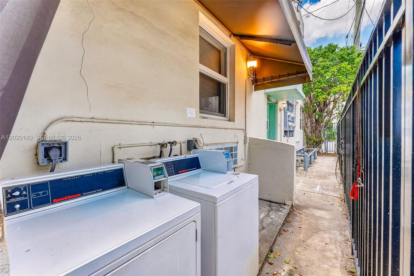 VILA MARA CONDO - Residential
