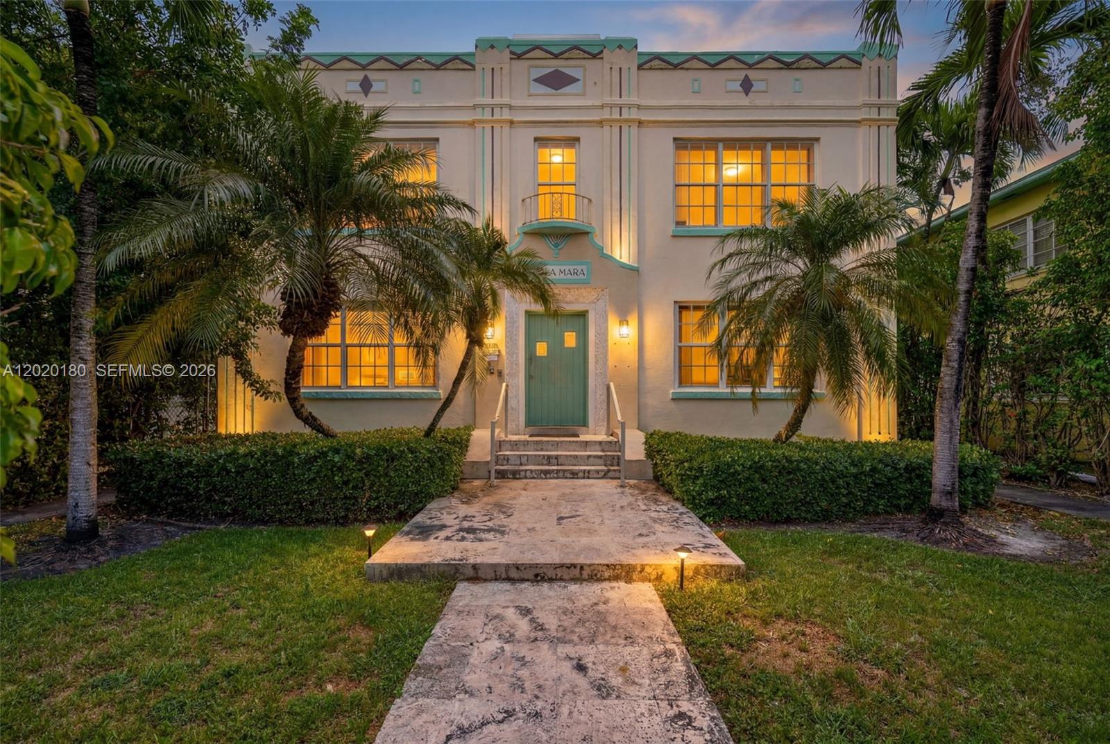 VILA MARA CONDO - Residential