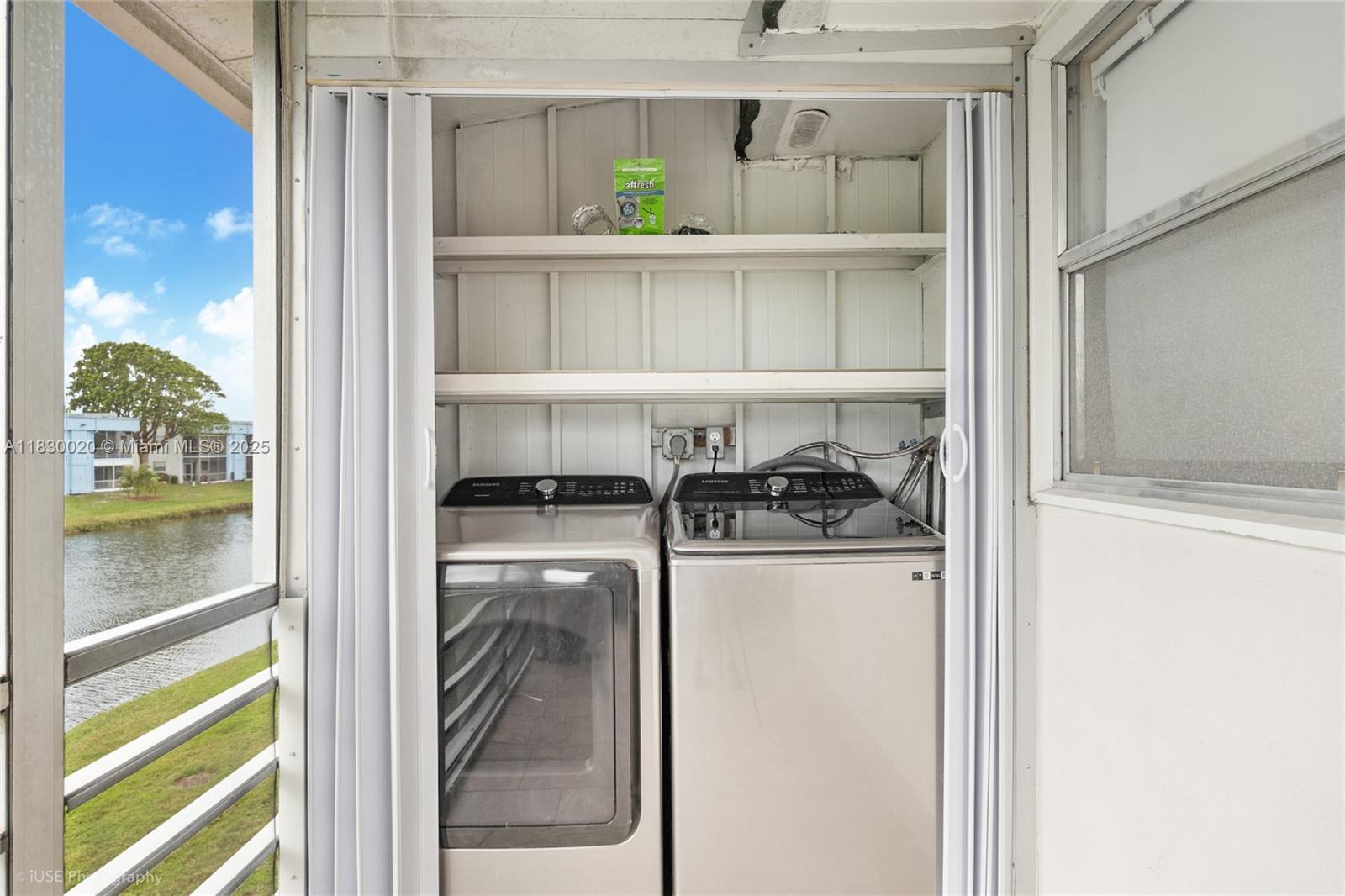 KINGS POINT SAXONY CONDOS - Residential