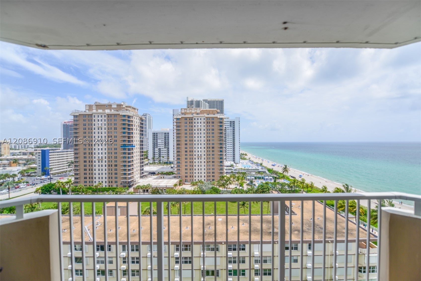 1950 S Ocean Dr 11H