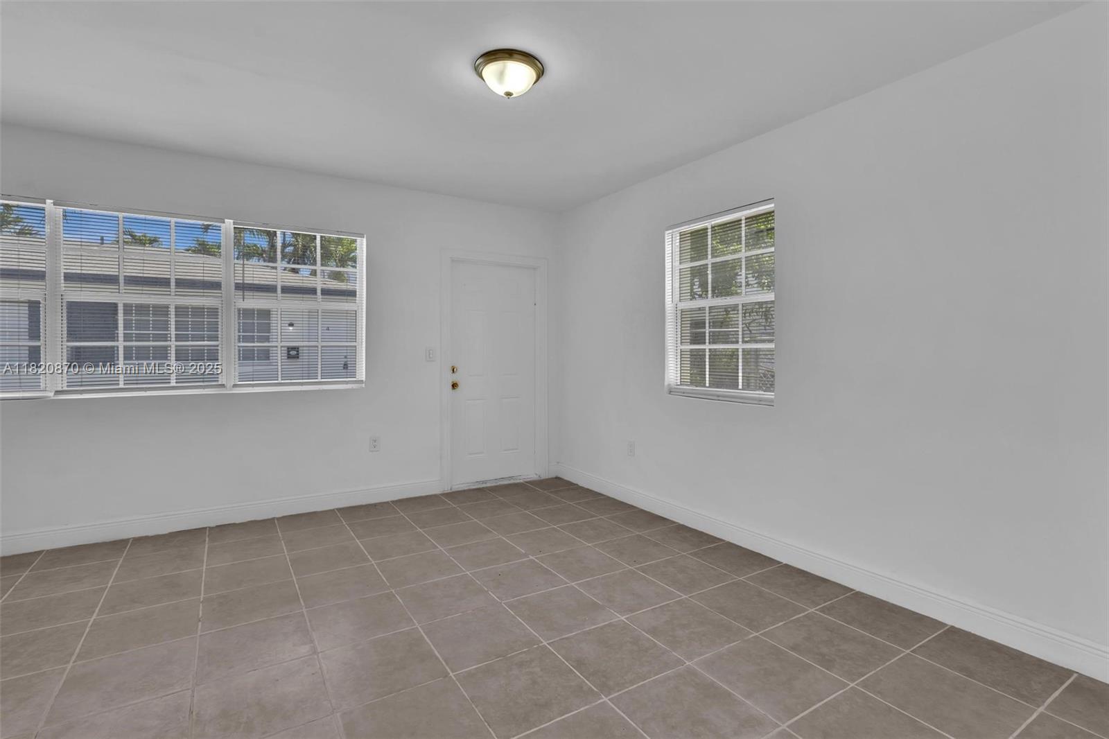 BISCAYNE BCH SUB - Residential Income