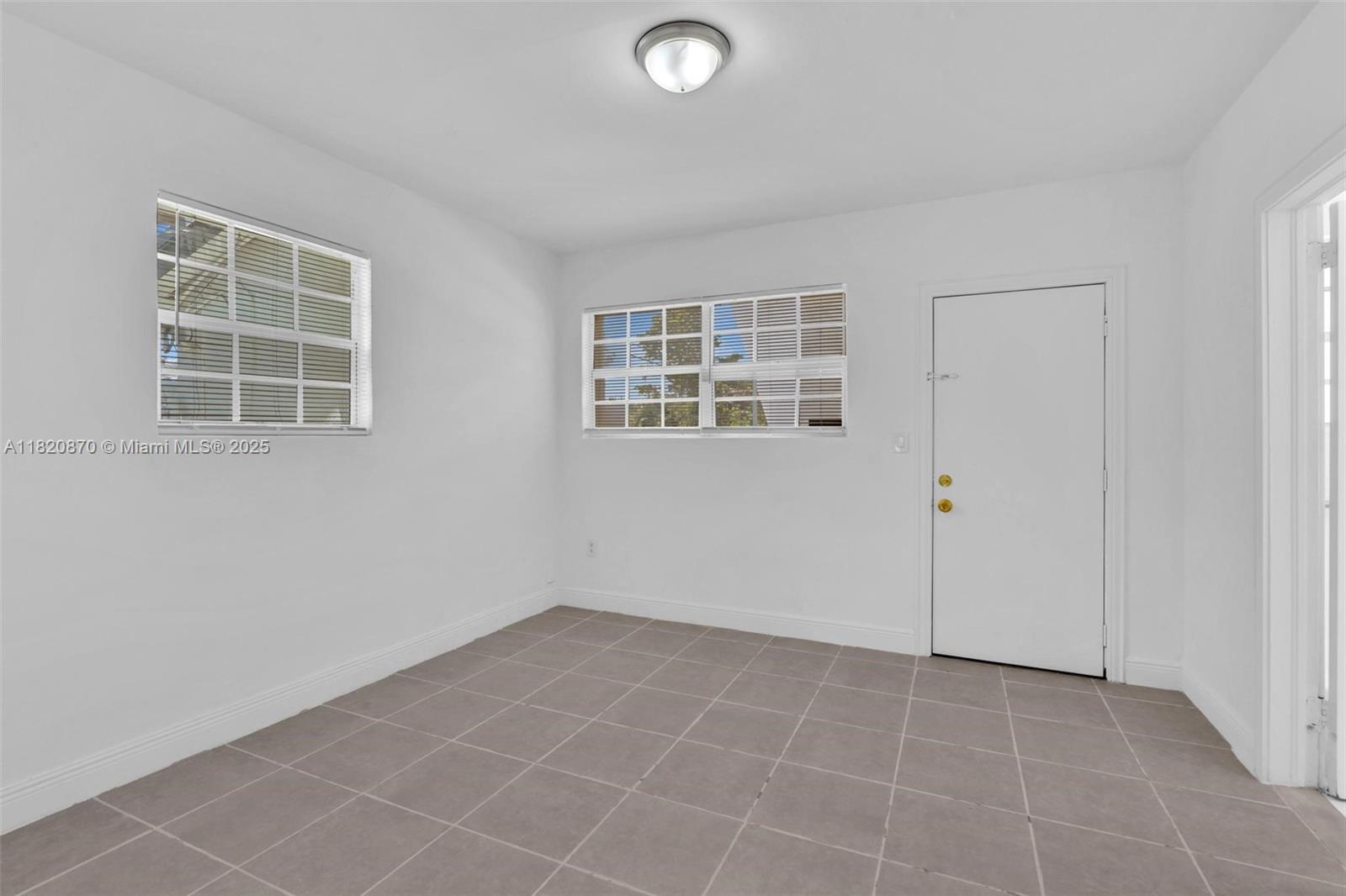 BISCAYNE BCH SUB - Residential Income