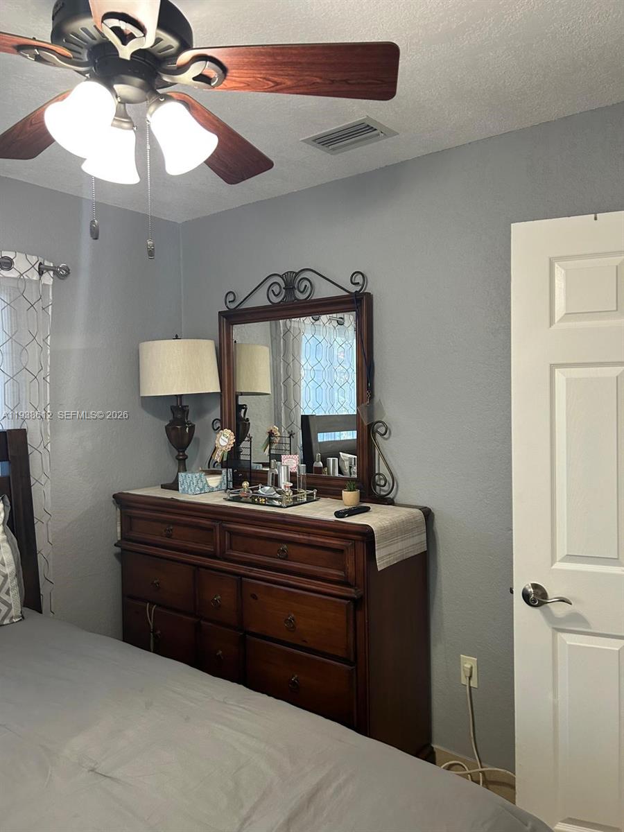 LAKEWOOD ESTS - Residential