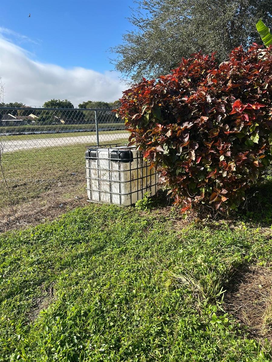 LAKEWOOD ESTS - Residential