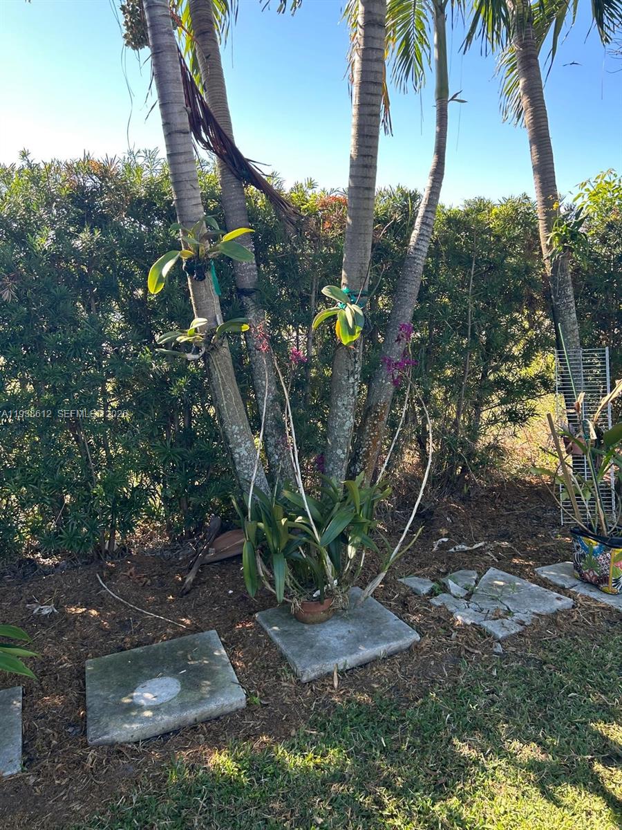 LAKEWOOD ESTS - Residential