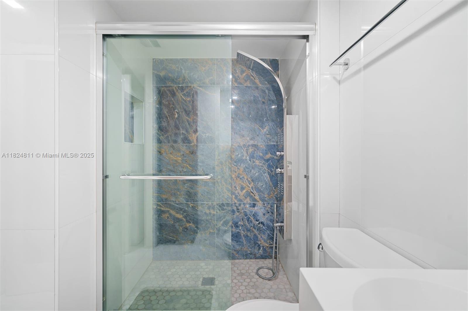 CORONADO CONDO- TOWER II - Residential