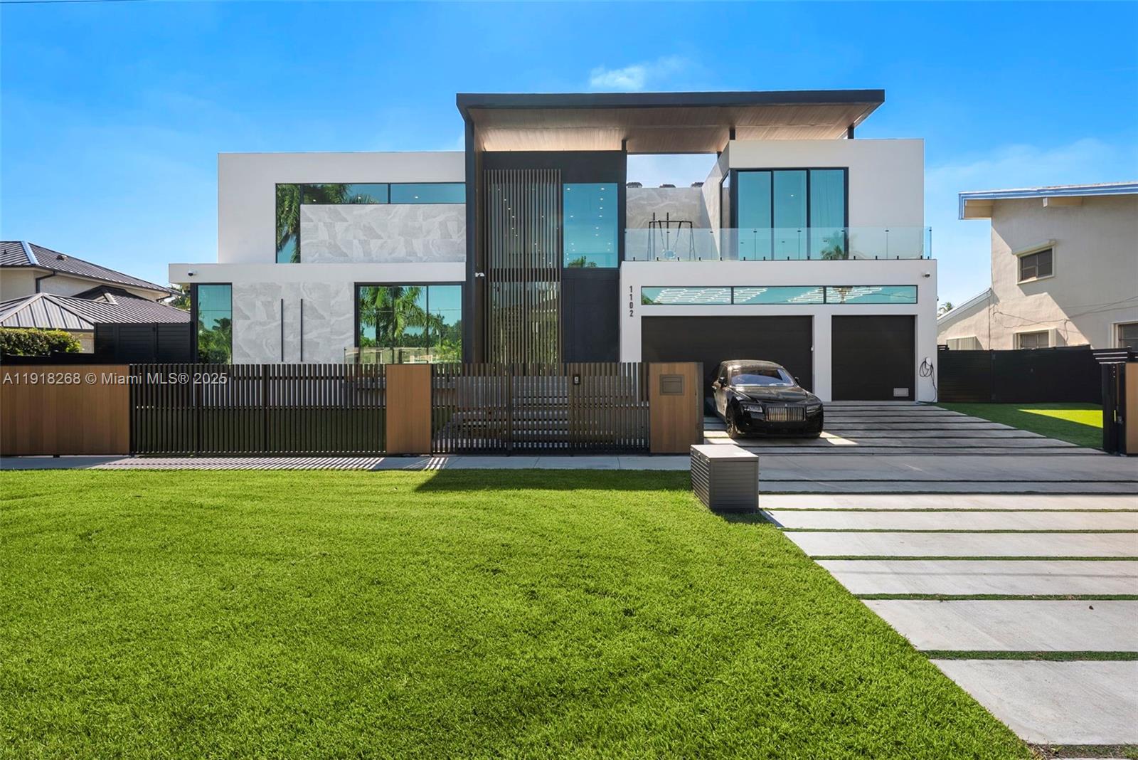 HOLLYWOOD GOLF ESTATES SE - Residential Lease