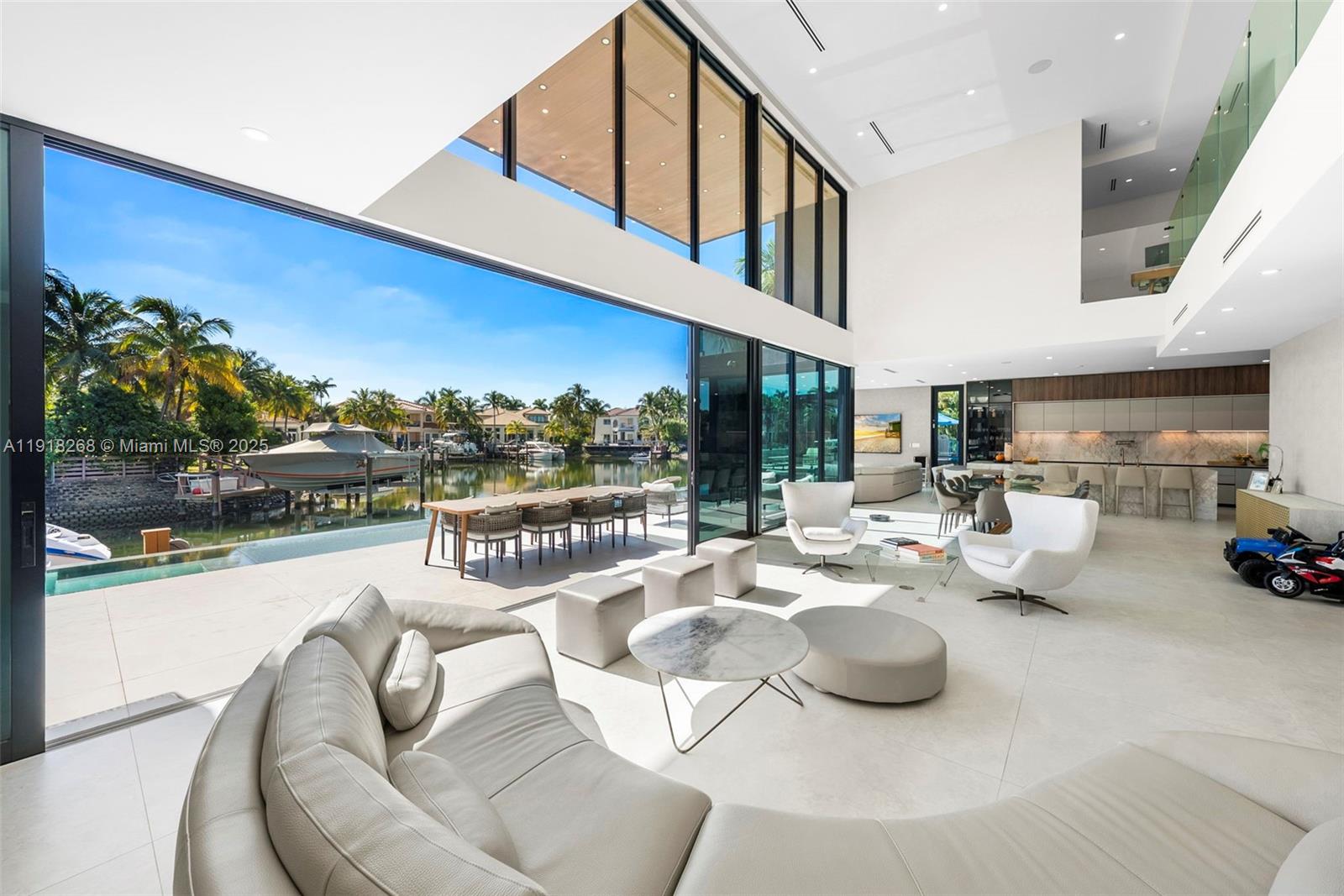 HOLLYWOOD GOLF ESTATES SE - Residential Lease