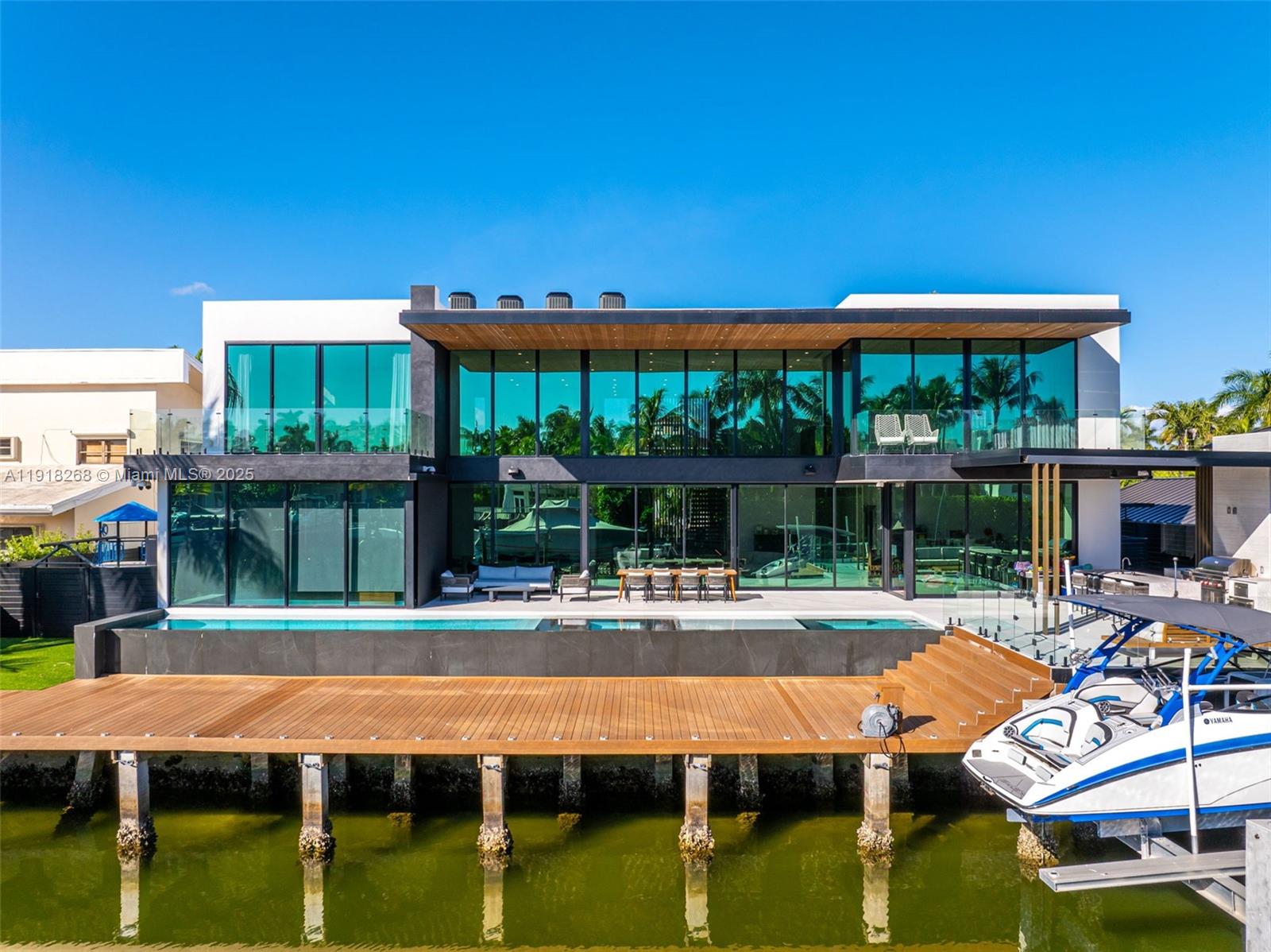 HOLLYWOOD GOLF ESTATES SE - Residential Lease