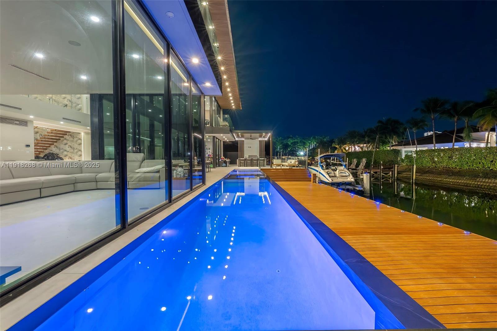 HOLLYWOOD GOLF ESTATES SE - Residential Lease