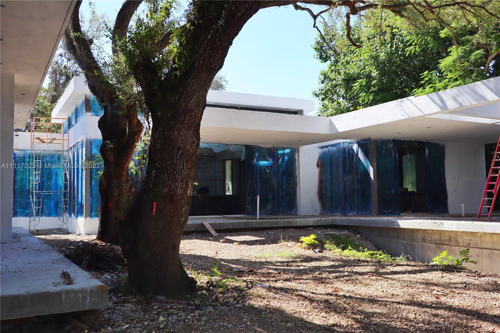 ROSCOMMON TERR AMD - Residential