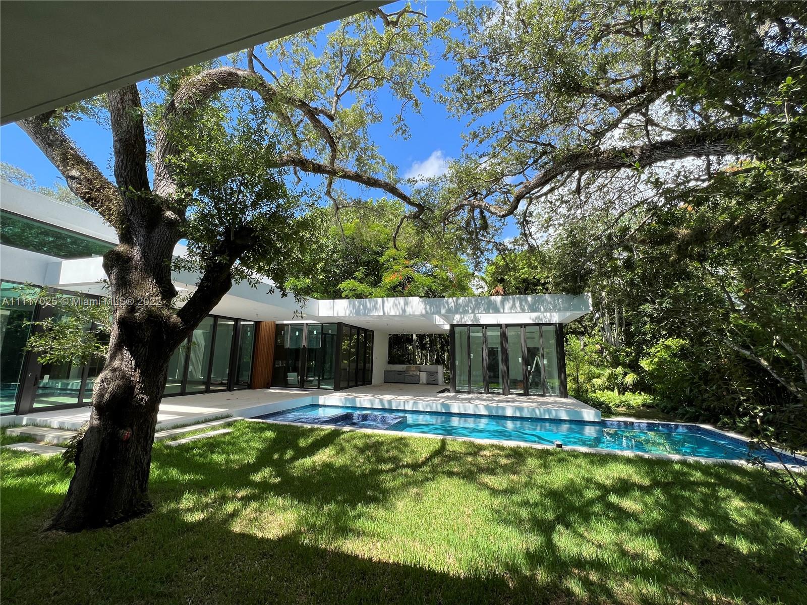 ROSCOMMON TERR AMD - Residential