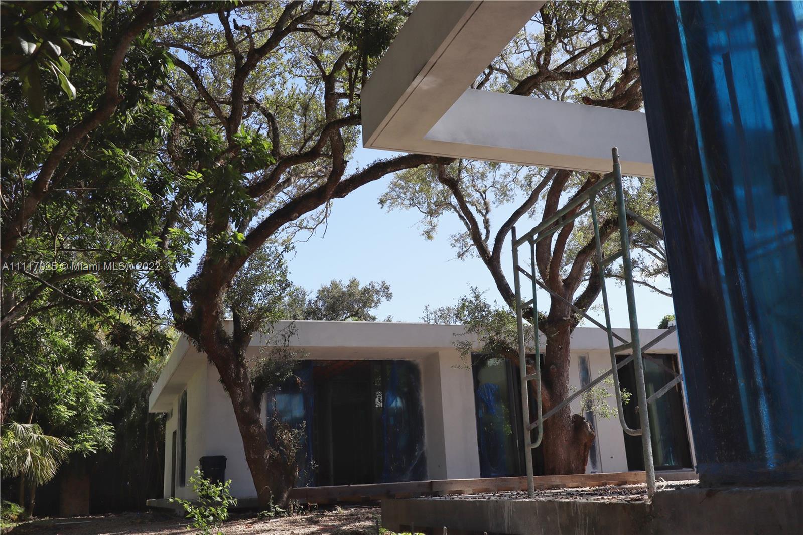 ROSCOMMON TERR AMD - Residential