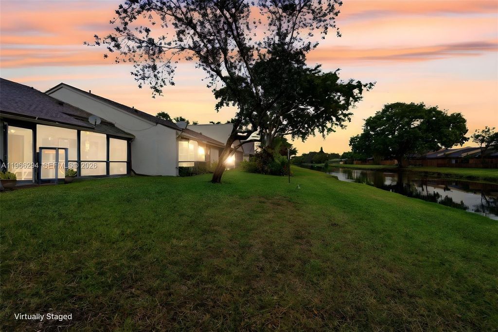 Photo of 7924 NW 10th St, Plantation, FL 33322 (MLS # A11966294)