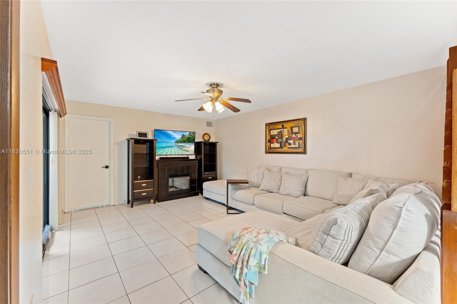 11883 SW 9th Mnr