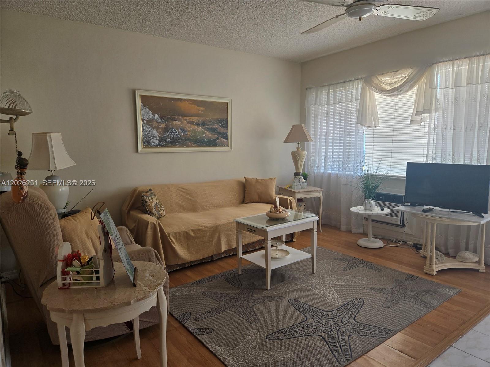 820 SW 11 Street 4B