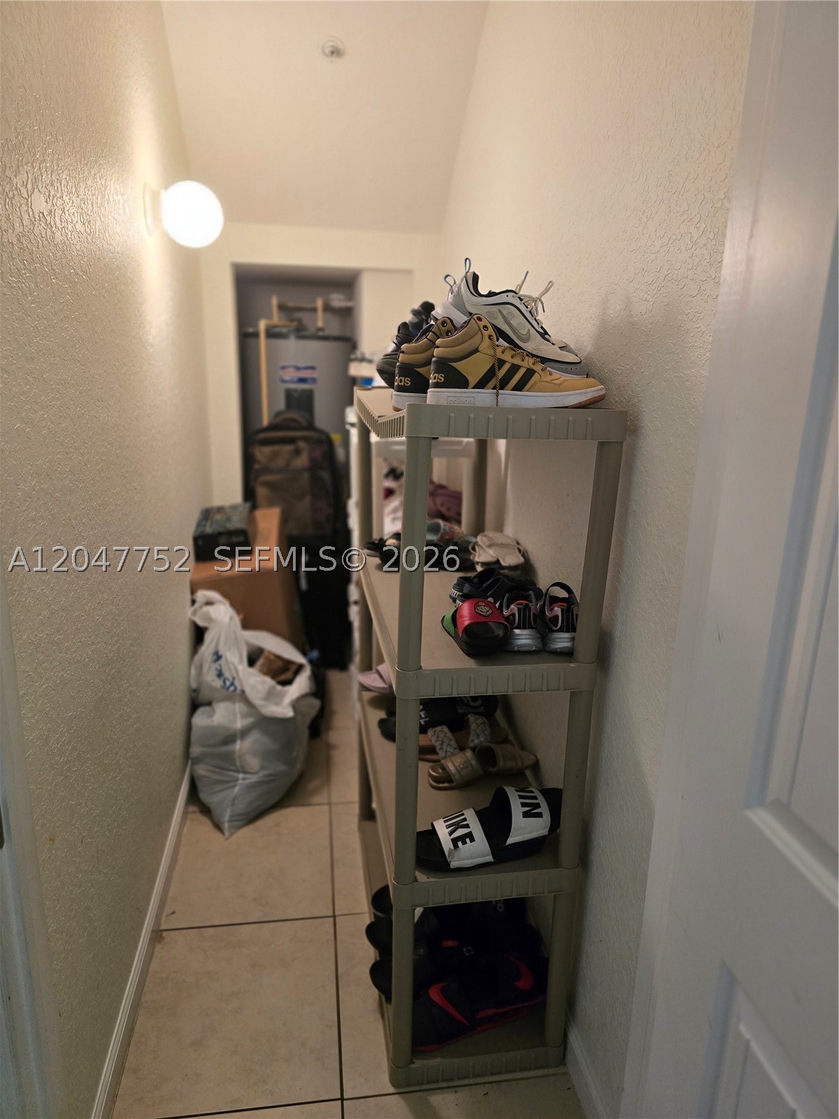 146 SW 7th Ct
