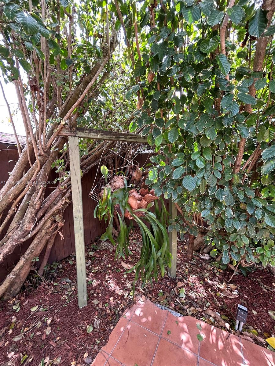 POINCIANA POINTE PHASE 1 - Residential Lease