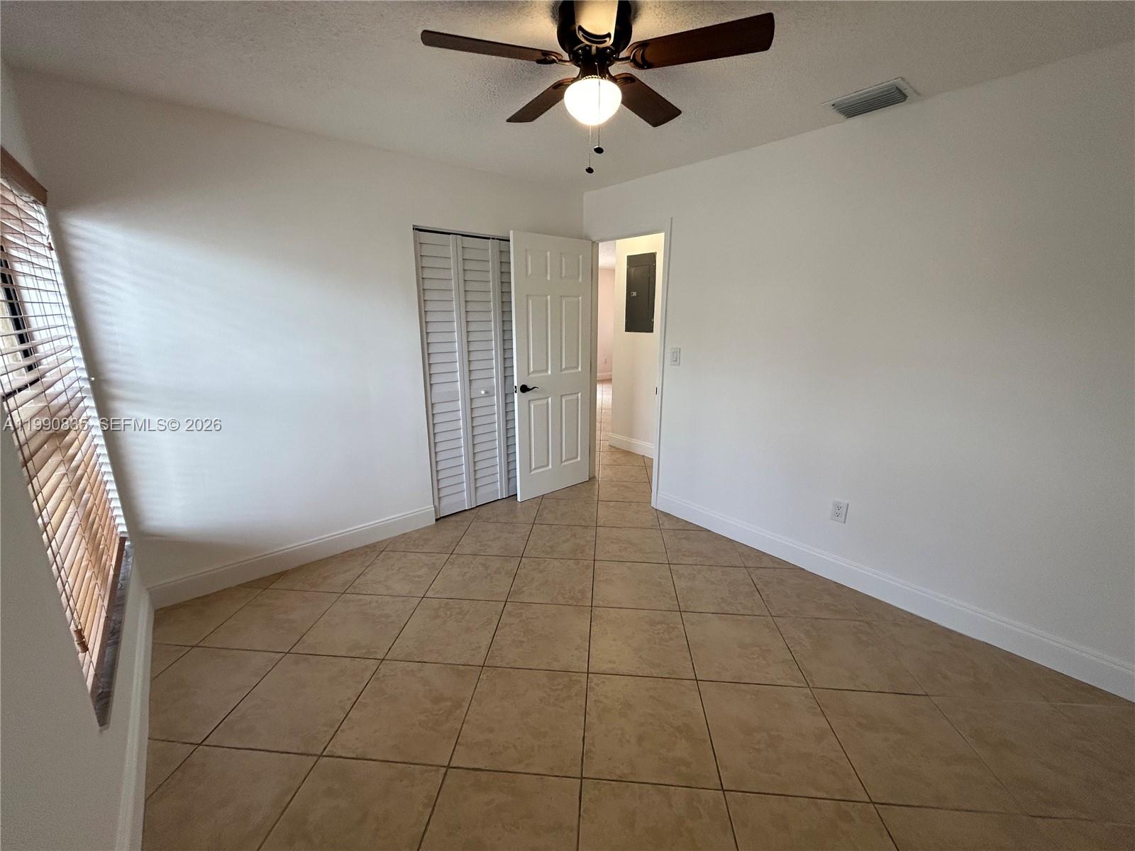 POINCIANA POINTE PHASE 1 - Residential Lease