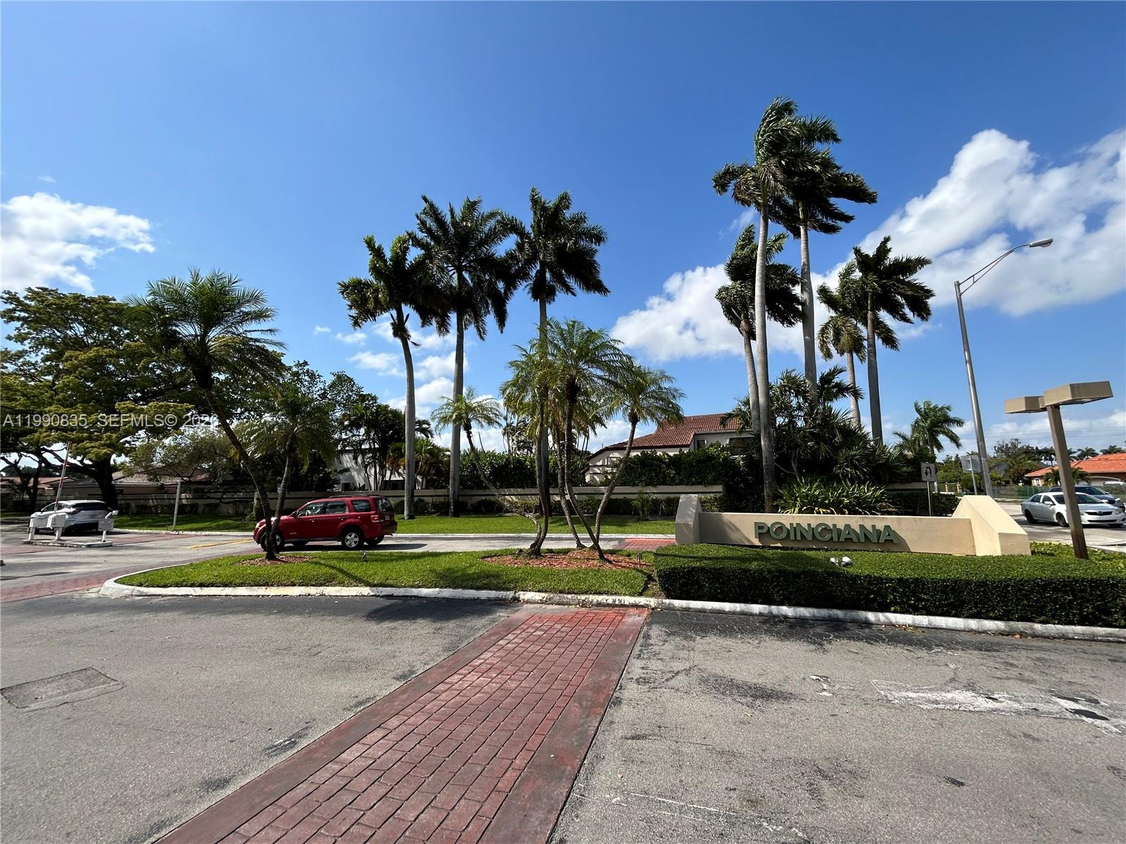 POINCIANA POINTE PHASE 1 - Residential Lease