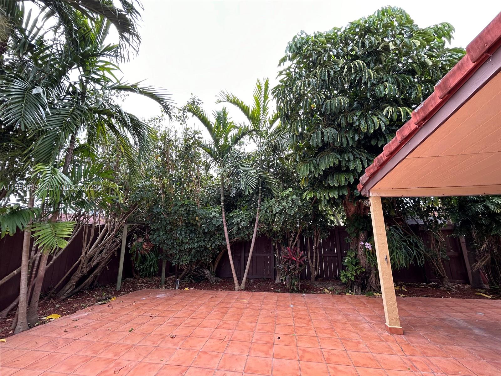 POINCIANA POINTE PHASE 1 - Residential Lease