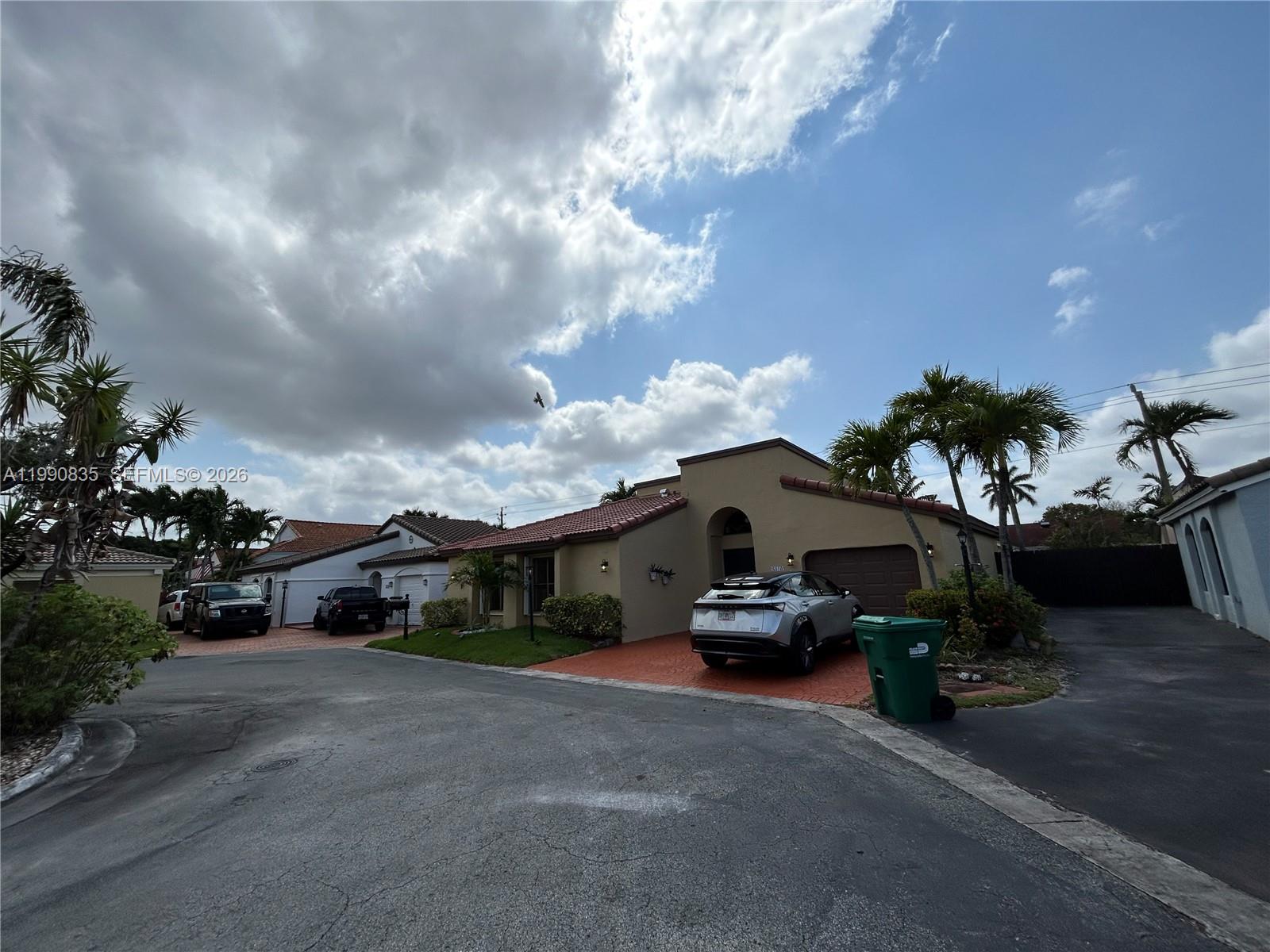 POINCIANA POINTE PHASE 1 - Residential Lease