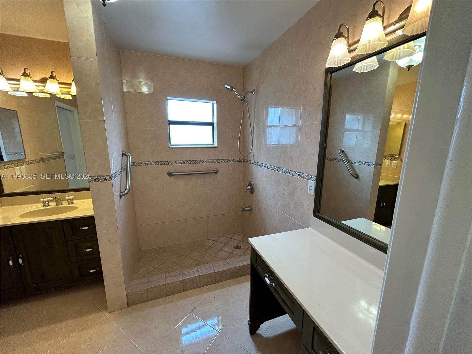 POINCIANA POINTE PHASE 1 - Residential Lease