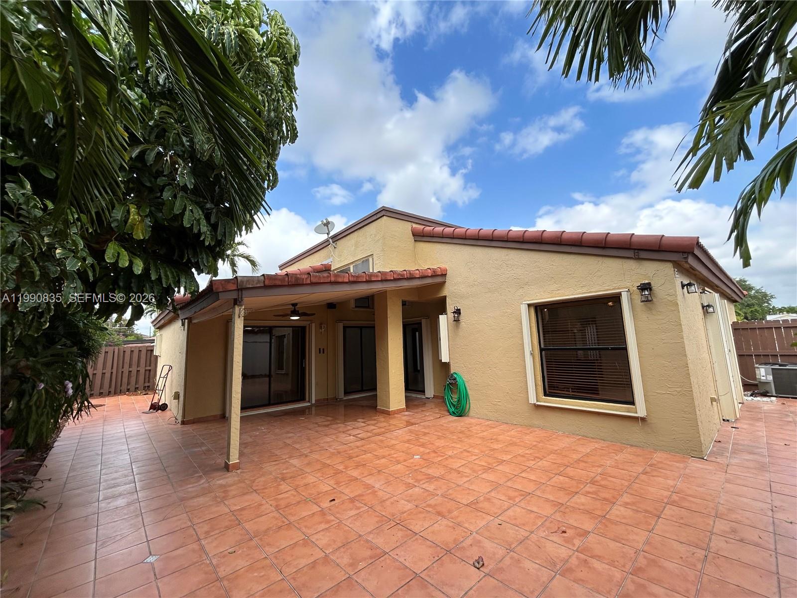 POINCIANA POINTE PHASE 1 - Residential Lease