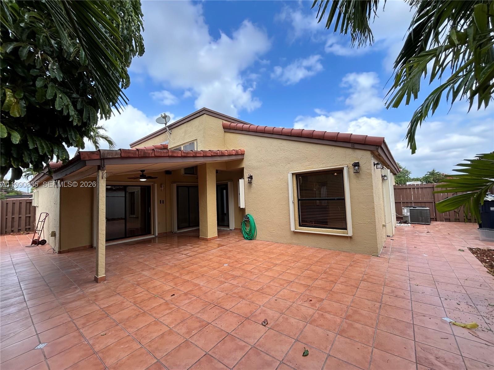 POINCIANA POINTE PHASE 1 - Residential Lease