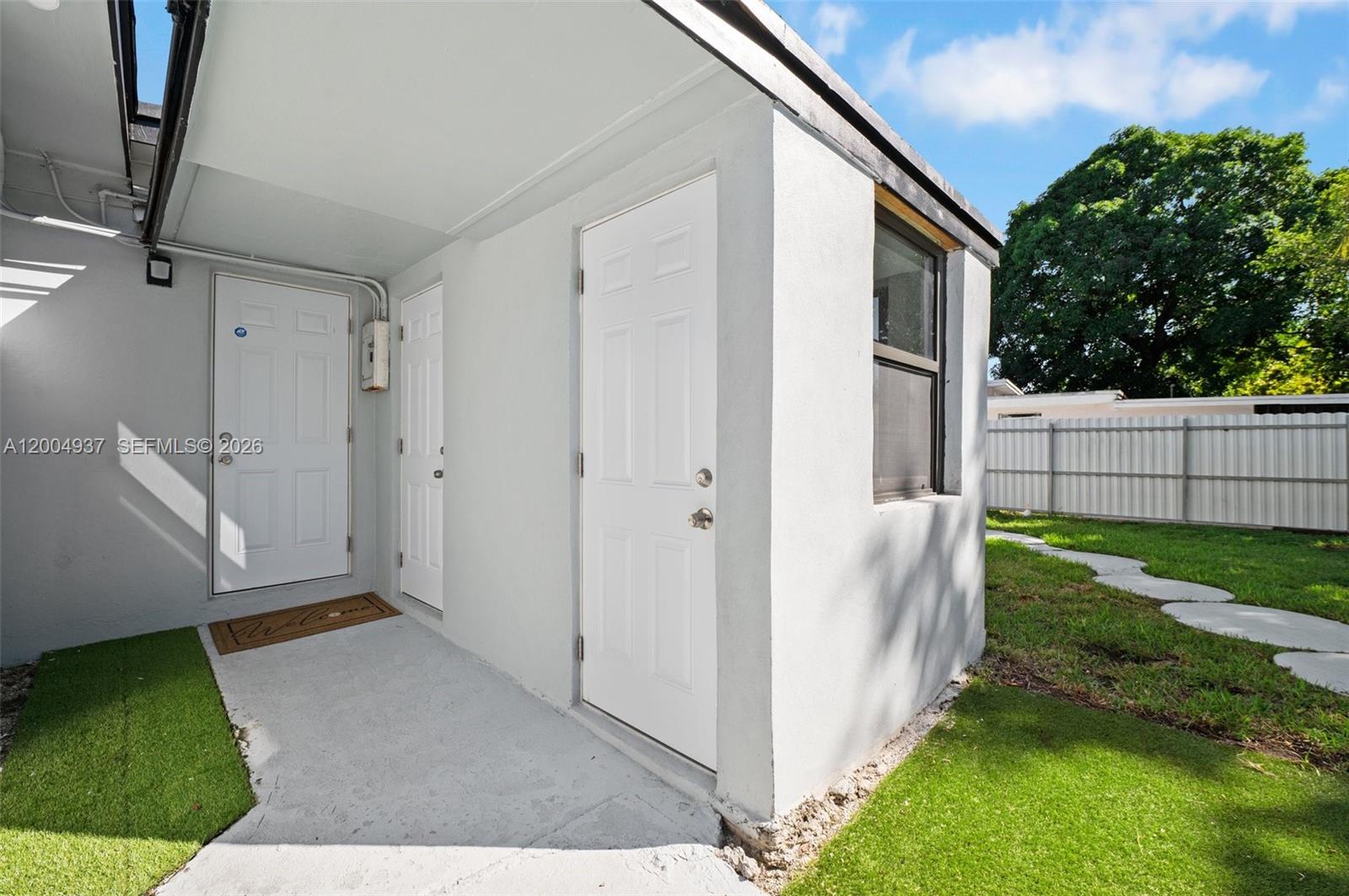 13840 NW 5th Ct 13840
