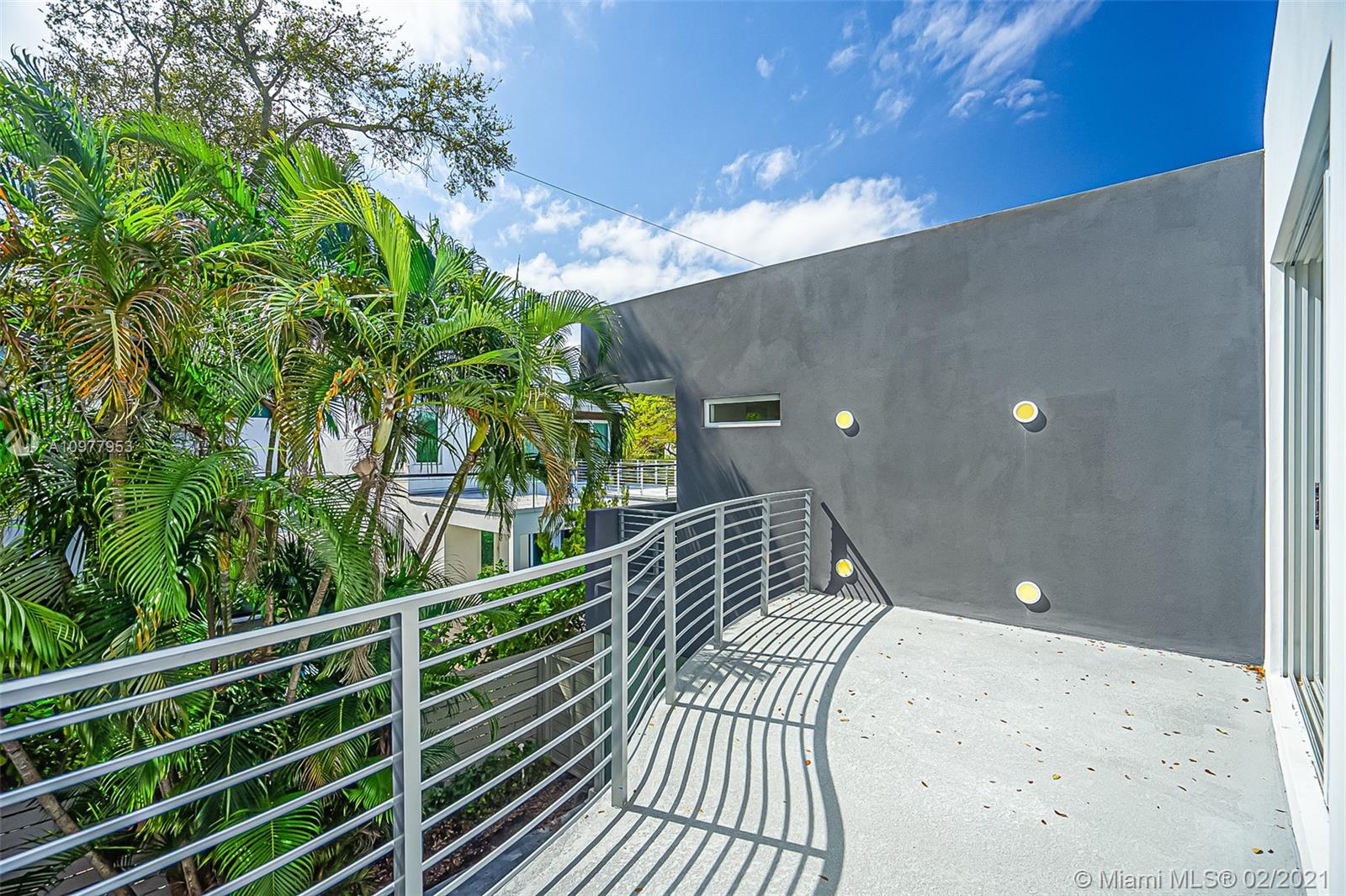 RIO VISTA C J HECTORS RES - Residential