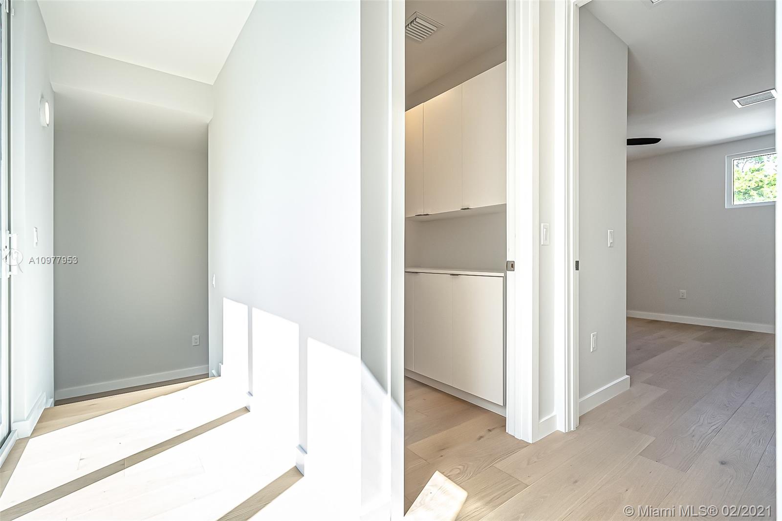 RIO VISTA C J HECTORS RES - Residential
