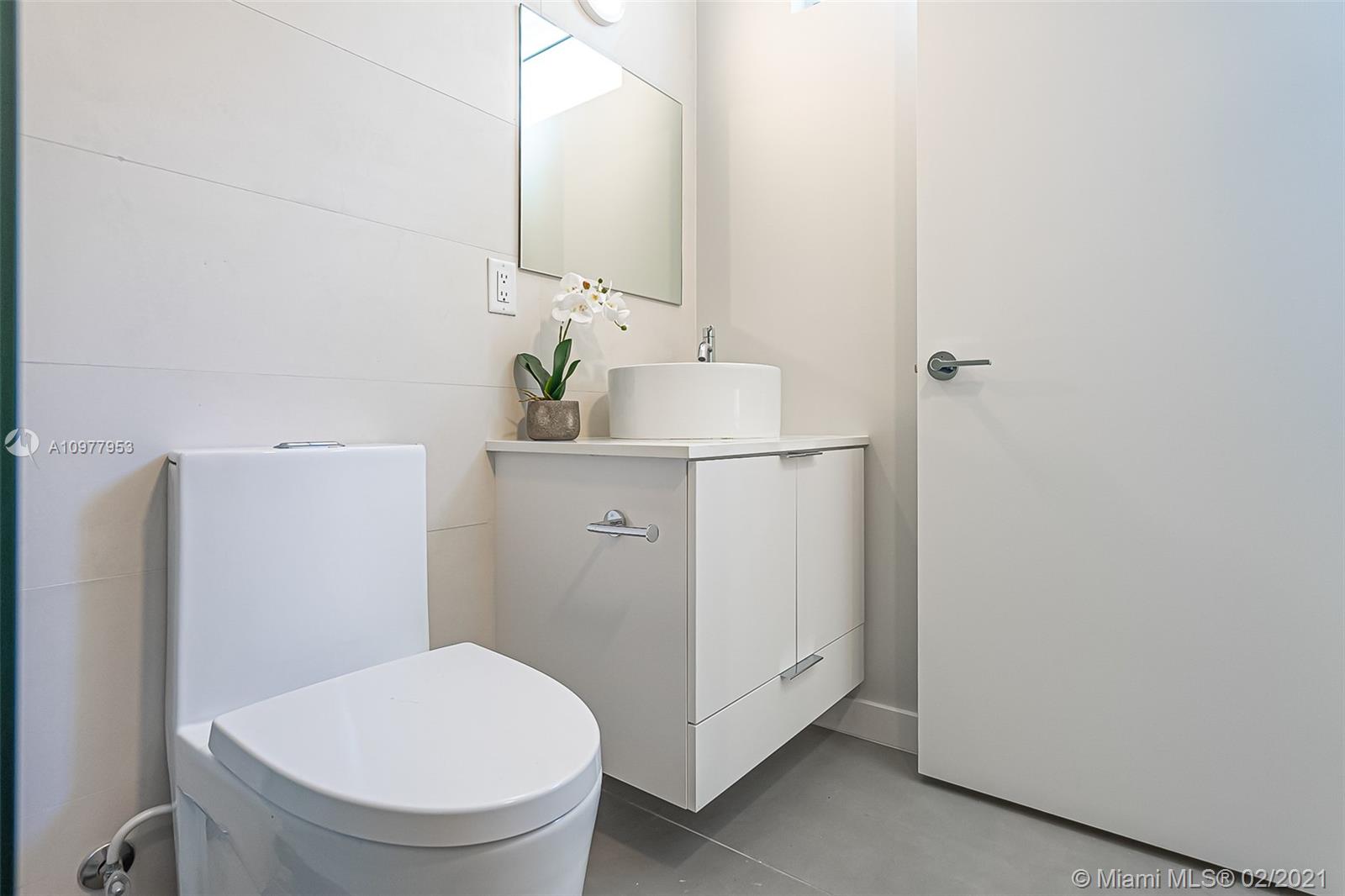 RIO VISTA C J HECTORS RES - Residential
